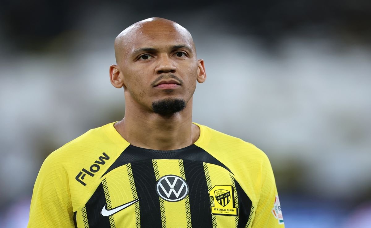 al-ittihad-passa-por-mudanca-e-negociacao-do-palmeiras-por-fabinho-ganha-novo-cenario