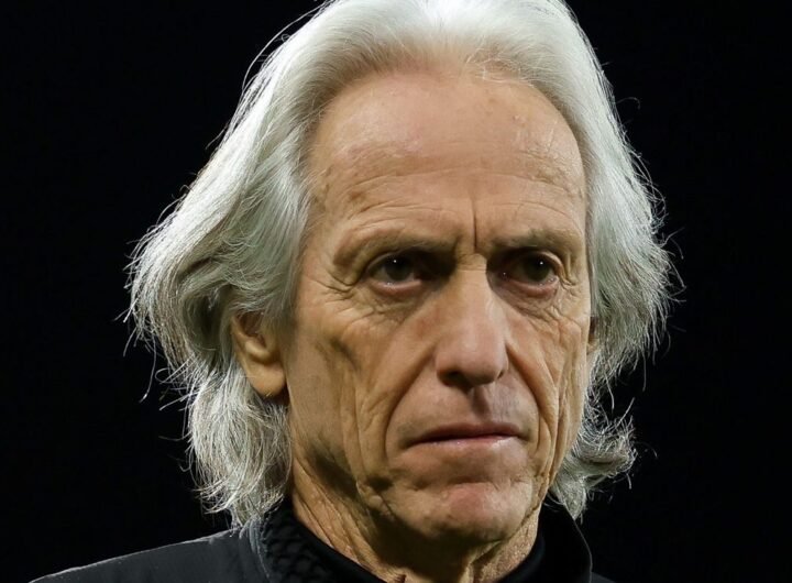 al-nassr-estuda-chegada-de-roberto-martinez-para-a-vaga-de-jorge-jesus