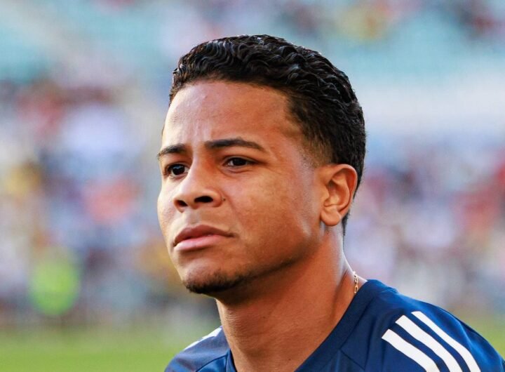 al-nassr-se-compromete-a-cobrir-maior-parte-do-salario-para-wesley-se-juntar-ao-corinthians